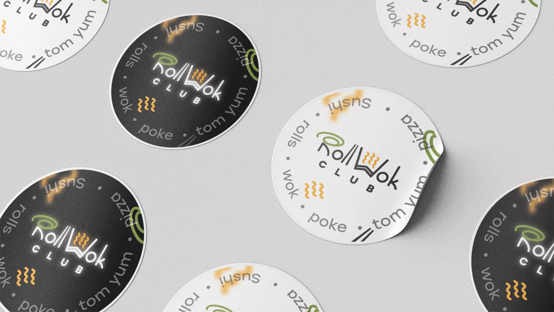 Разработка наклеек для суши-бара «Roll Wok Club» в Мончегорске